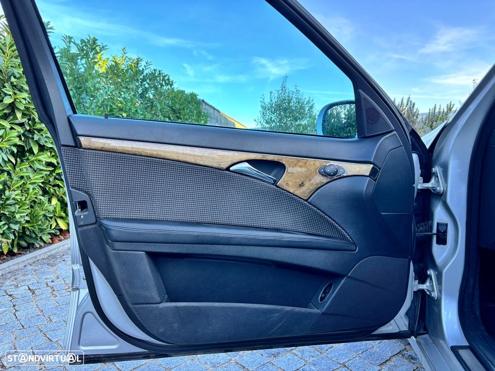 Mercedes-Benz E 220 CDi Avantgarde Aut. - 16