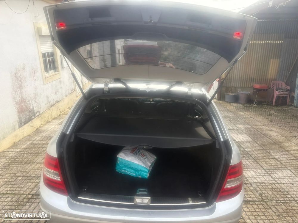 Mercedes-Benz C 220 Station CDI DPF Auto BlueEFFICIENCY Elegance - 7
