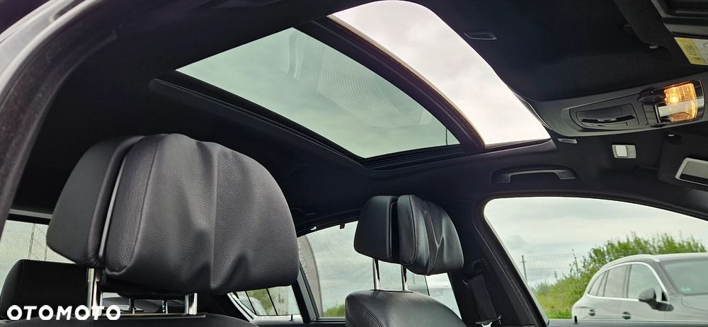 BMW Seria 5 520d xDrive - 11
