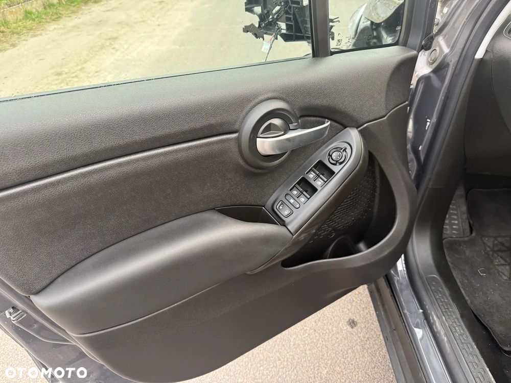 Fiat 500X 1.5 T4 Hybrid Sport DCT - 16