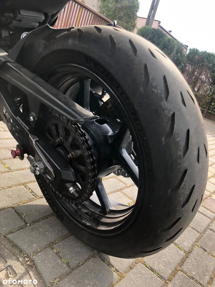 Kawasaki Z - 4