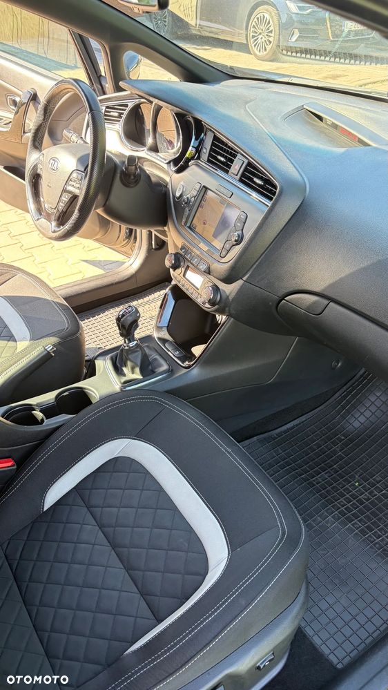Kia Ceed 1.0 T-GDI GT Line - 18
