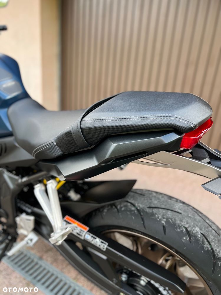 Honda CB - 25