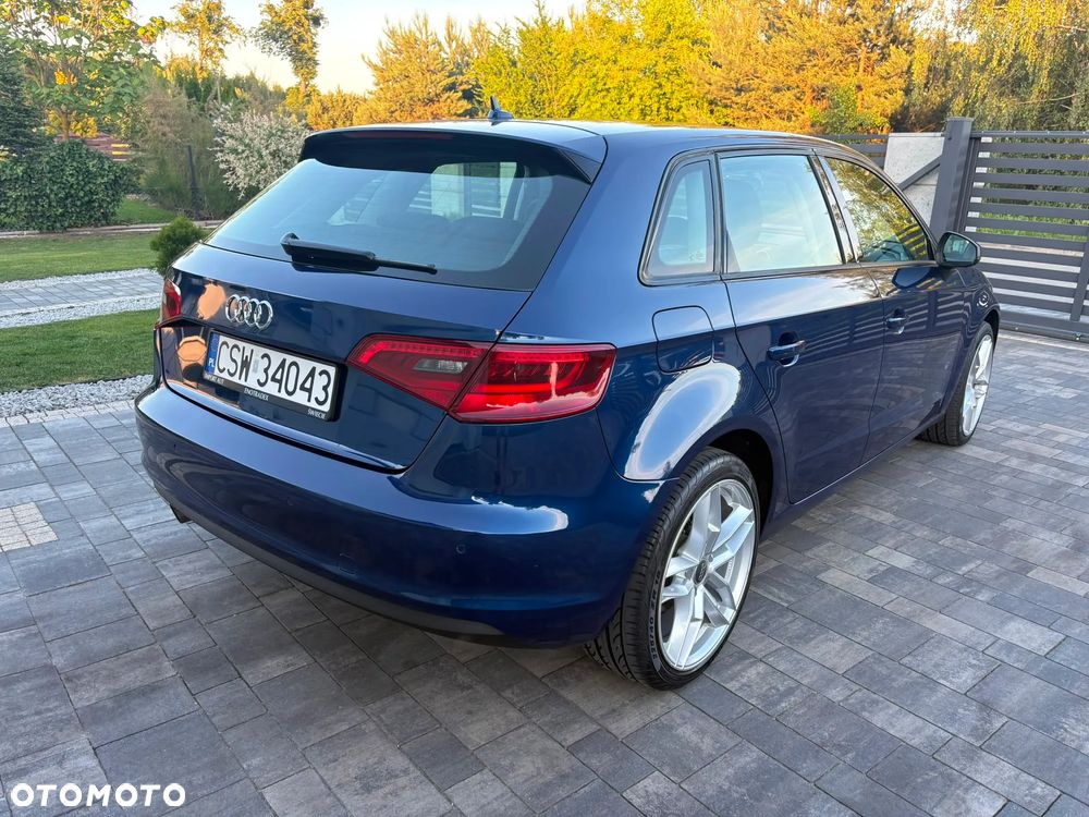 Audi A3 Sportback 1.6 TDI (clean diesel) S tronic Ambition - 11