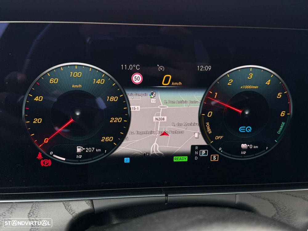 Mercedes-Benz E 300 de AMG Line - 28