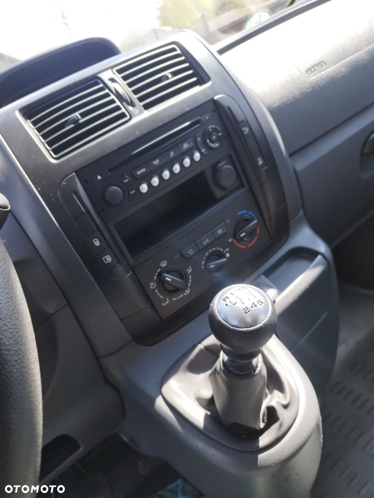 Peugeot Expert - 11