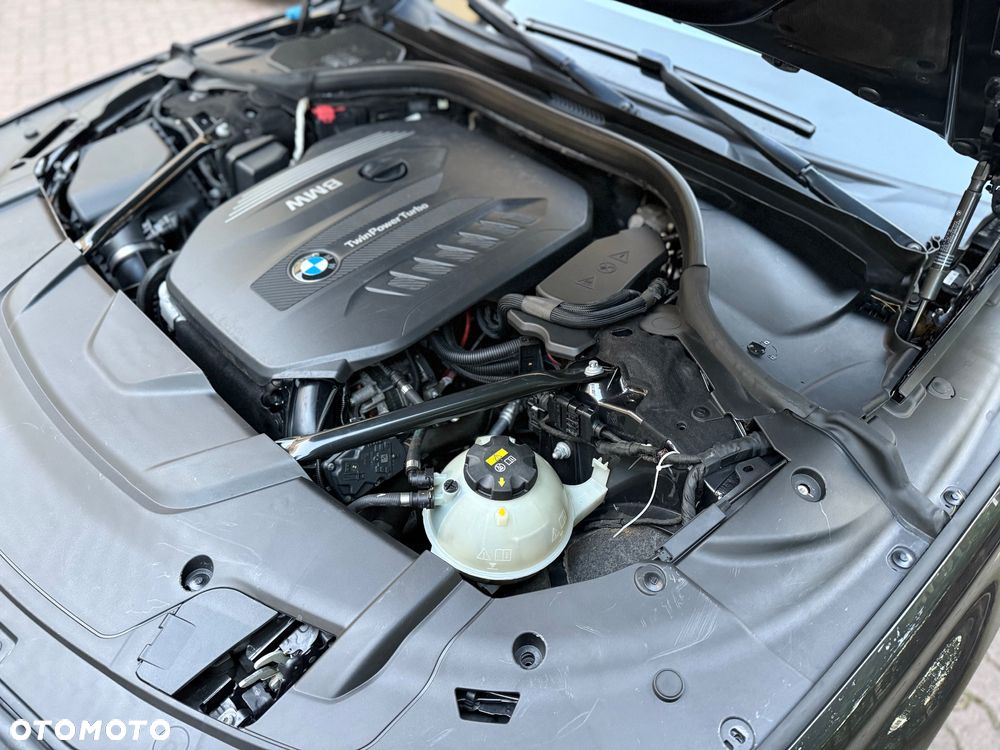 BMW Seria 7 730d xDrive - 37