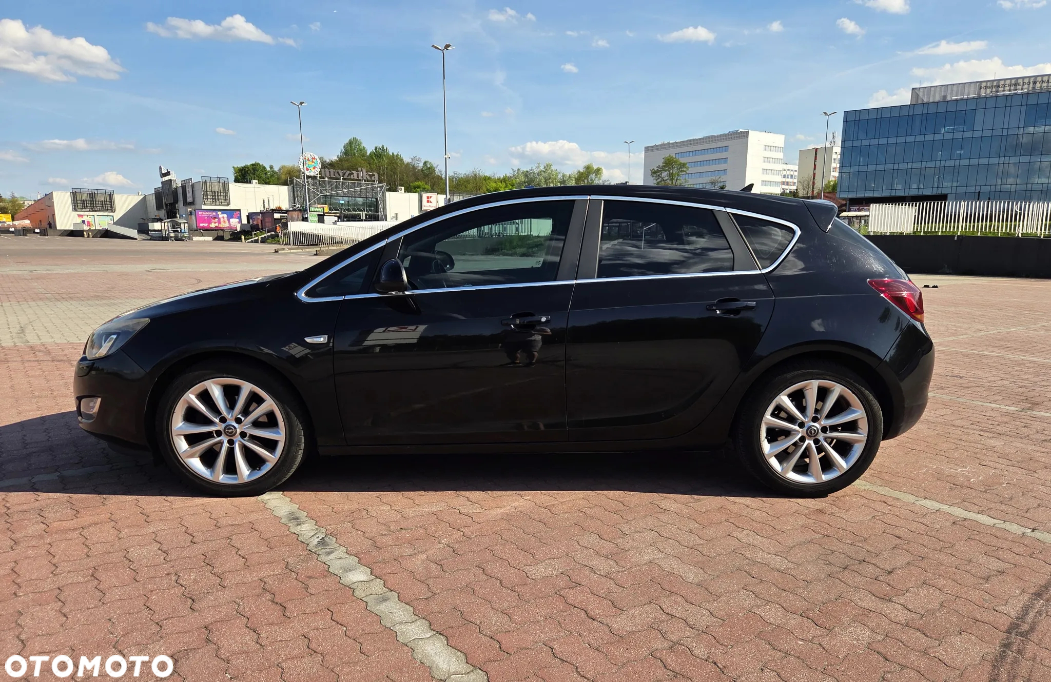 Opel Astra IV 2.0 CDTI Cosmo - 5