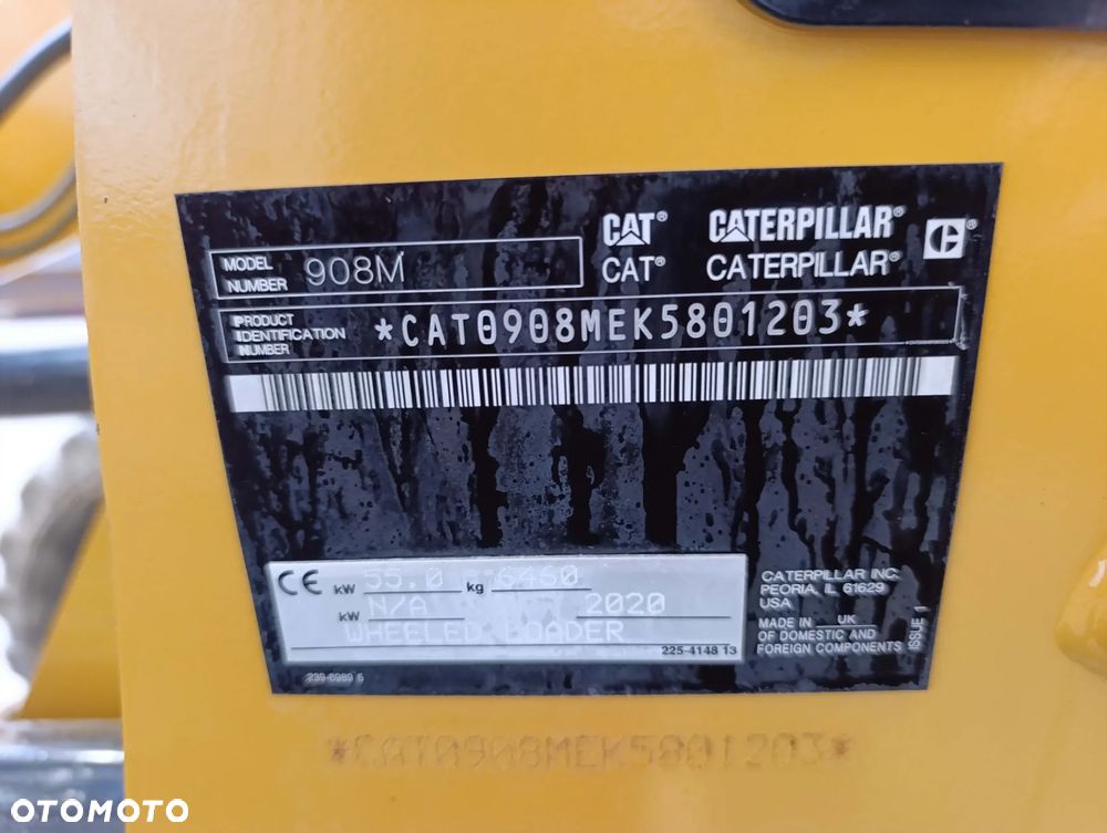 Caterpillar 908M - 8