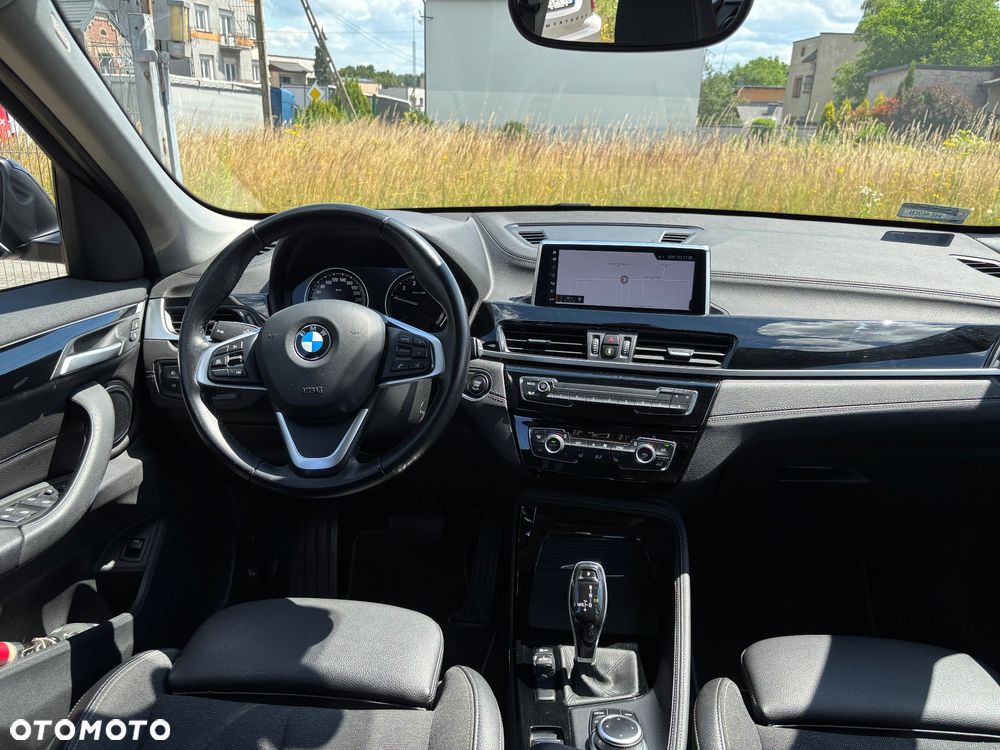 BMW X1 sDrive18i Sport Line - 25