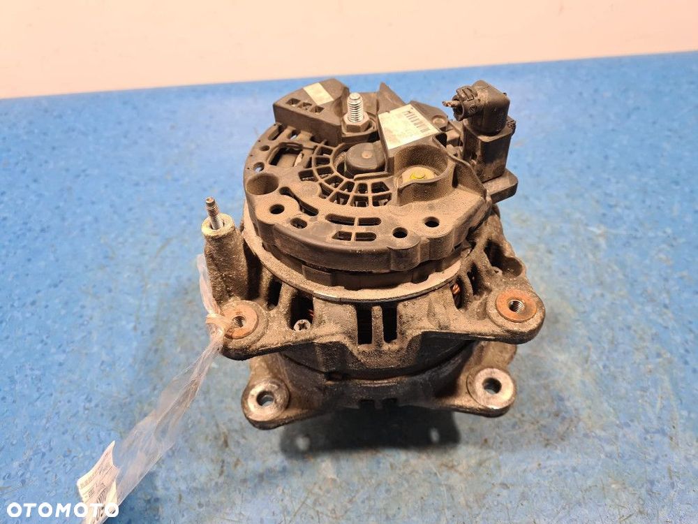 VOLKSWAGEN GOLF V 1.6 ALTERNATOR 06F903023F BGU - 9