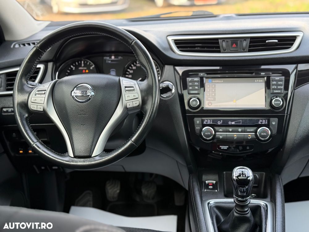 Nissan Qashqai 1.5 DCI TEKNA - 9