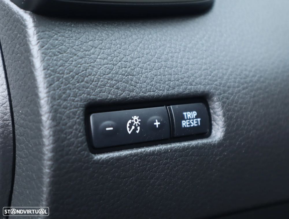 Nissan Qashqai 1.5 dCi N-Connecta - 36