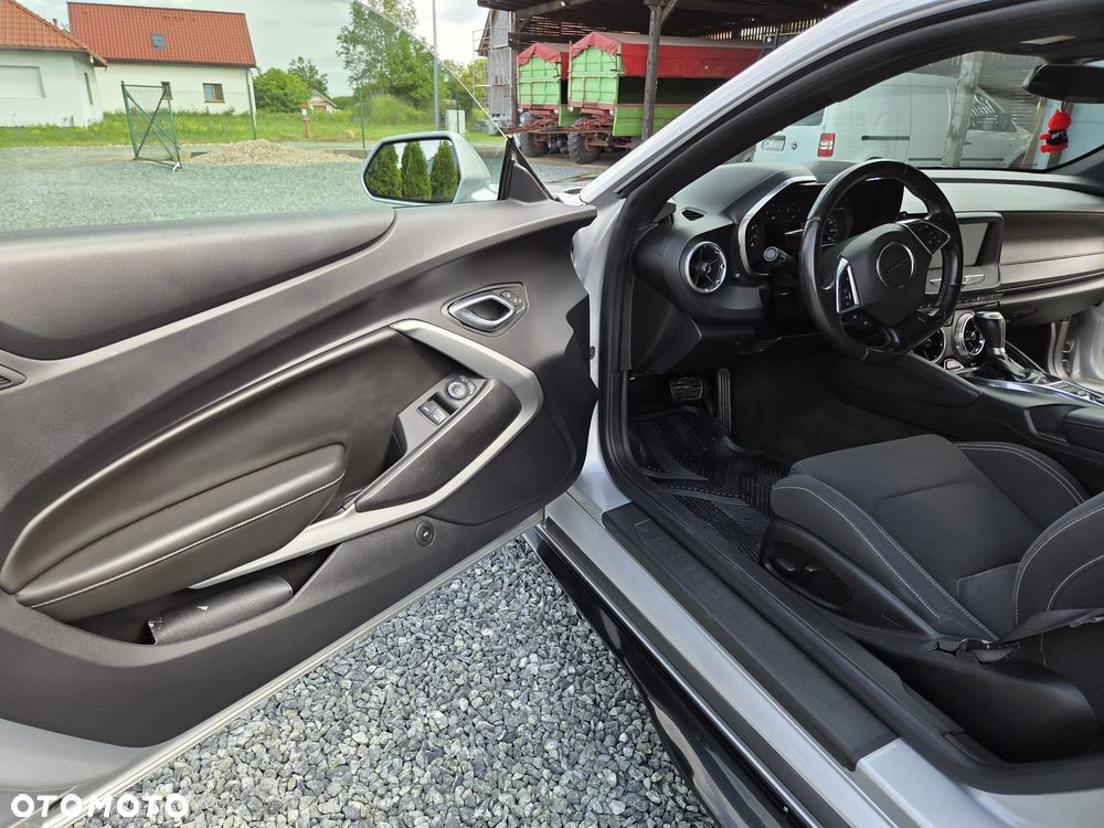 Chevrolet Camaro 3.6 V6 Coupe 2LT - 8