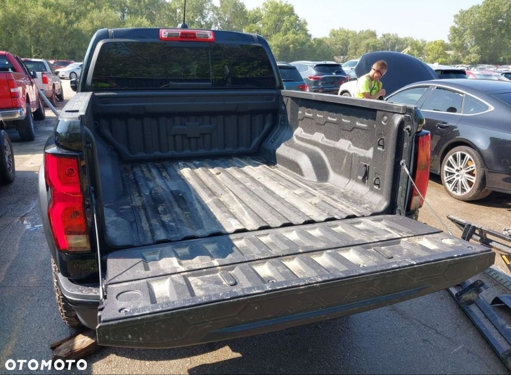 Chevrolet Colorado - 14