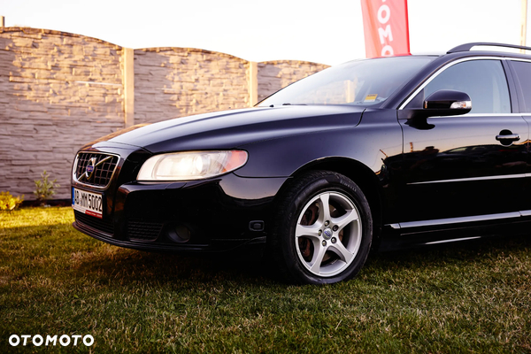 Volvo V70 2.5T Momentum