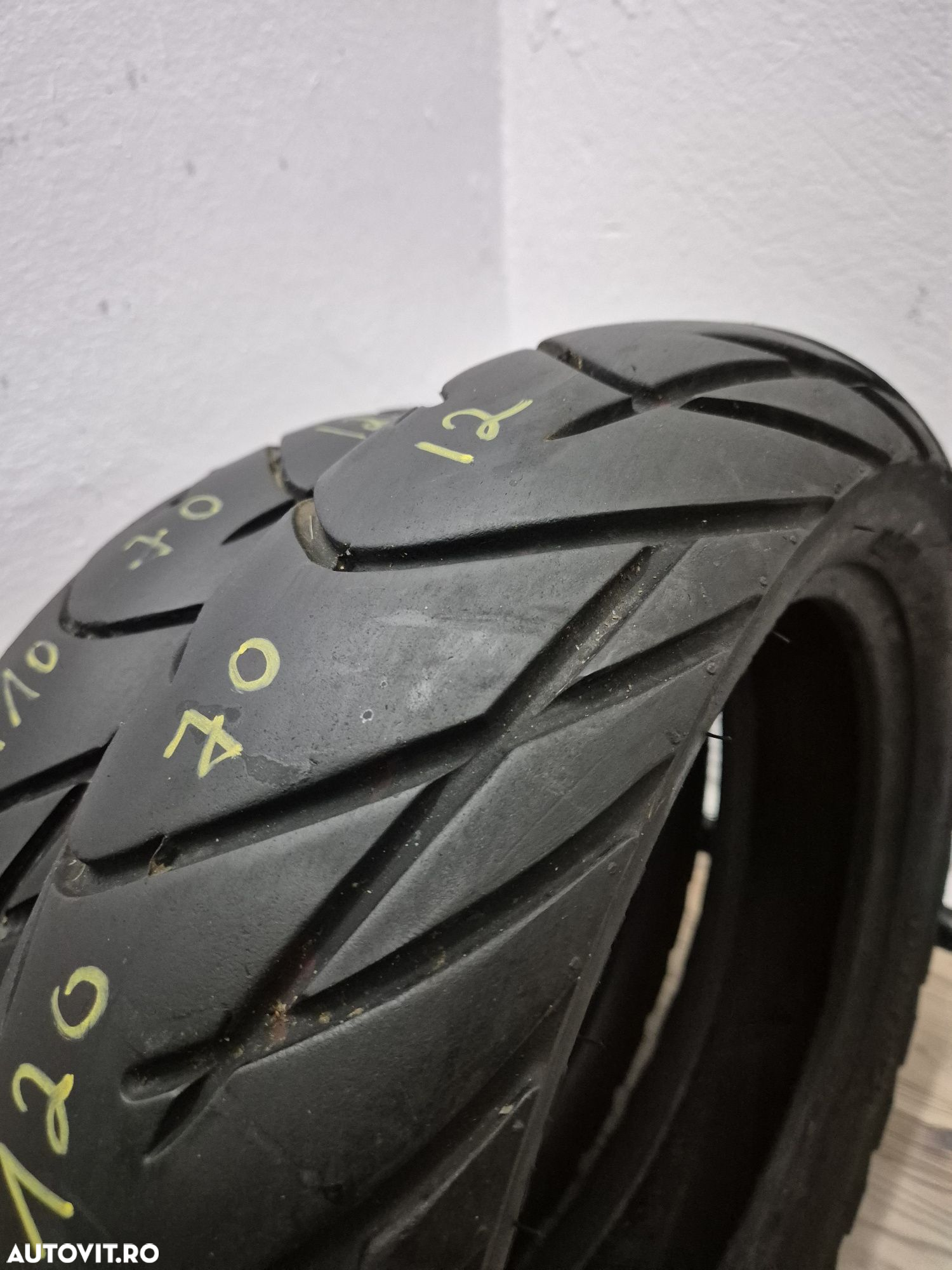 Set anvelope moto 110 70 12 cu 120 70 12 Duro - 2
