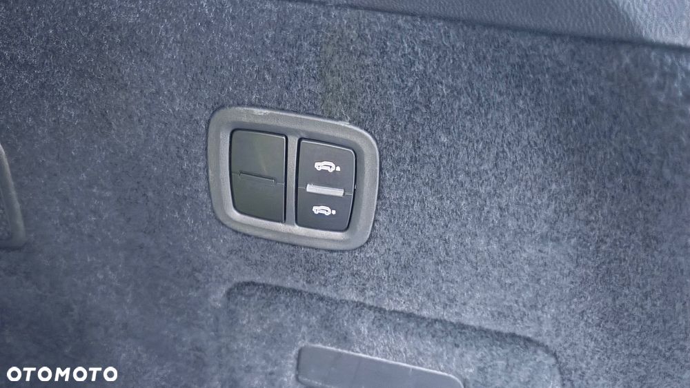 Porsche Cayenne S Platinum Edition - 24