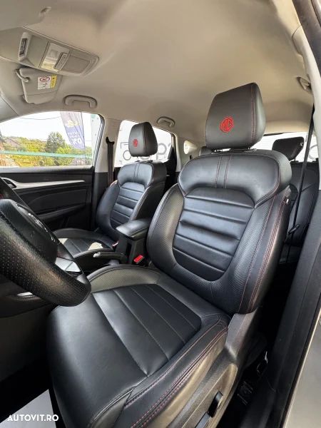 MG ZS 1.5 GSL 5MT Exclusive - 11