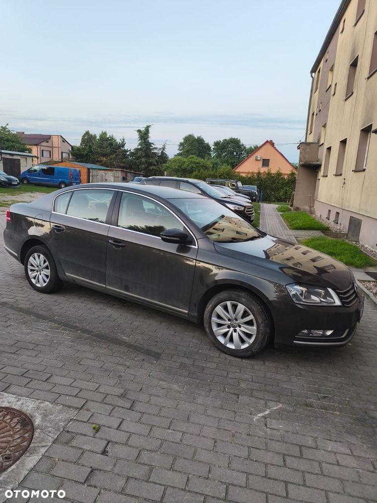 Volkswagen Passat 2.0 TDI Comfortline - 1