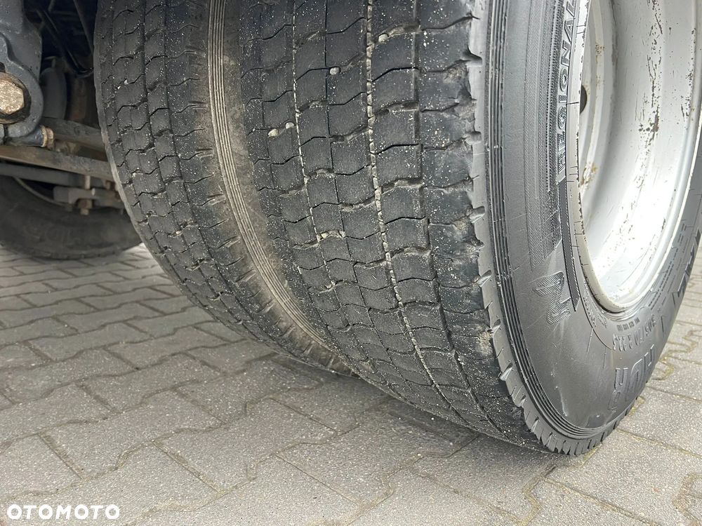 Renault D18 250 DTI 18T CHŁODNIA+WINDA - 9