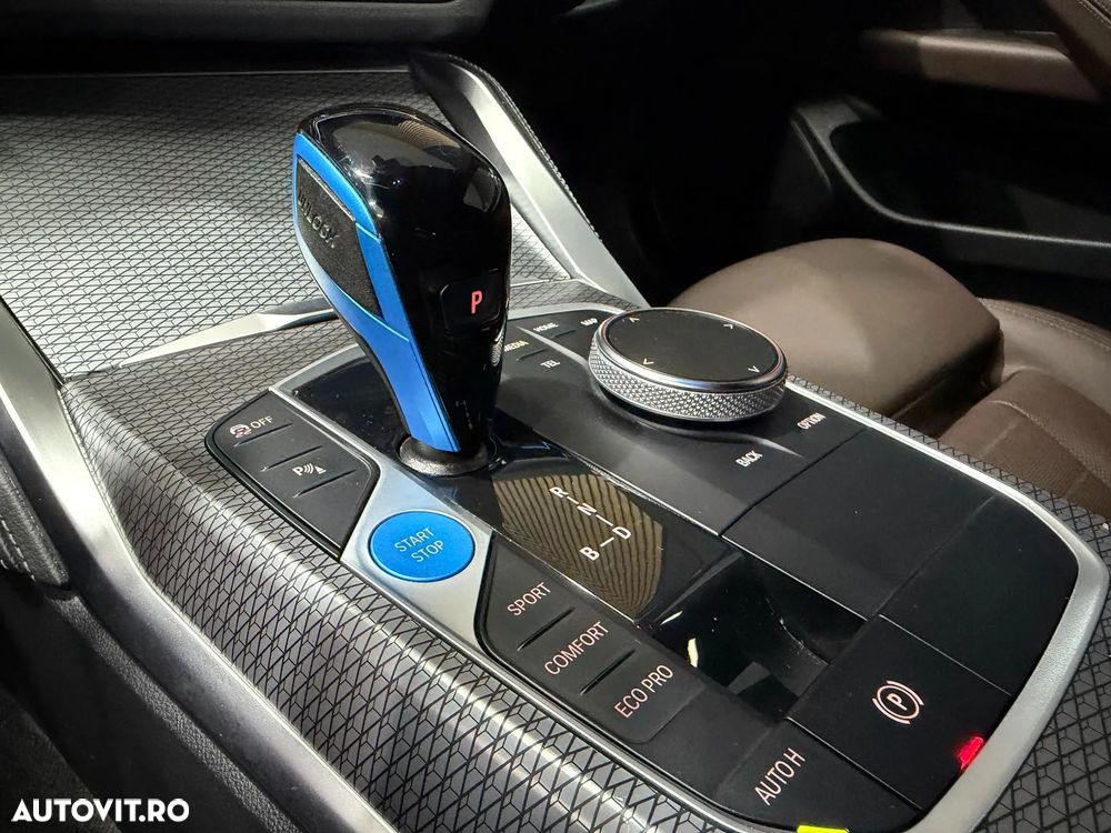 BMW i4 M50 Gran Coupe - 13