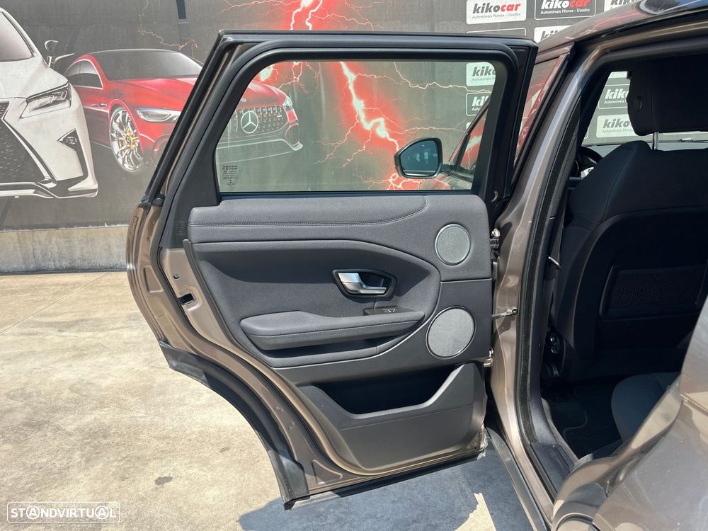 Land Rover Range Rover Evoque 2.0 TD4 SE Auto - 39
