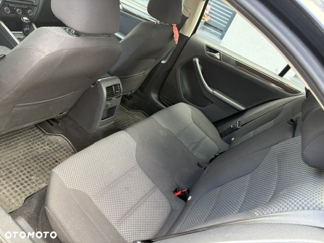 Volkswagen Jetta 2.0 TDI DPF BMT Highline - 8
