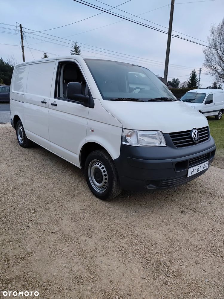 Volkswagen Transporter - 2