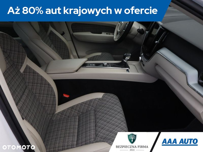 Volvo XC 60 - 10