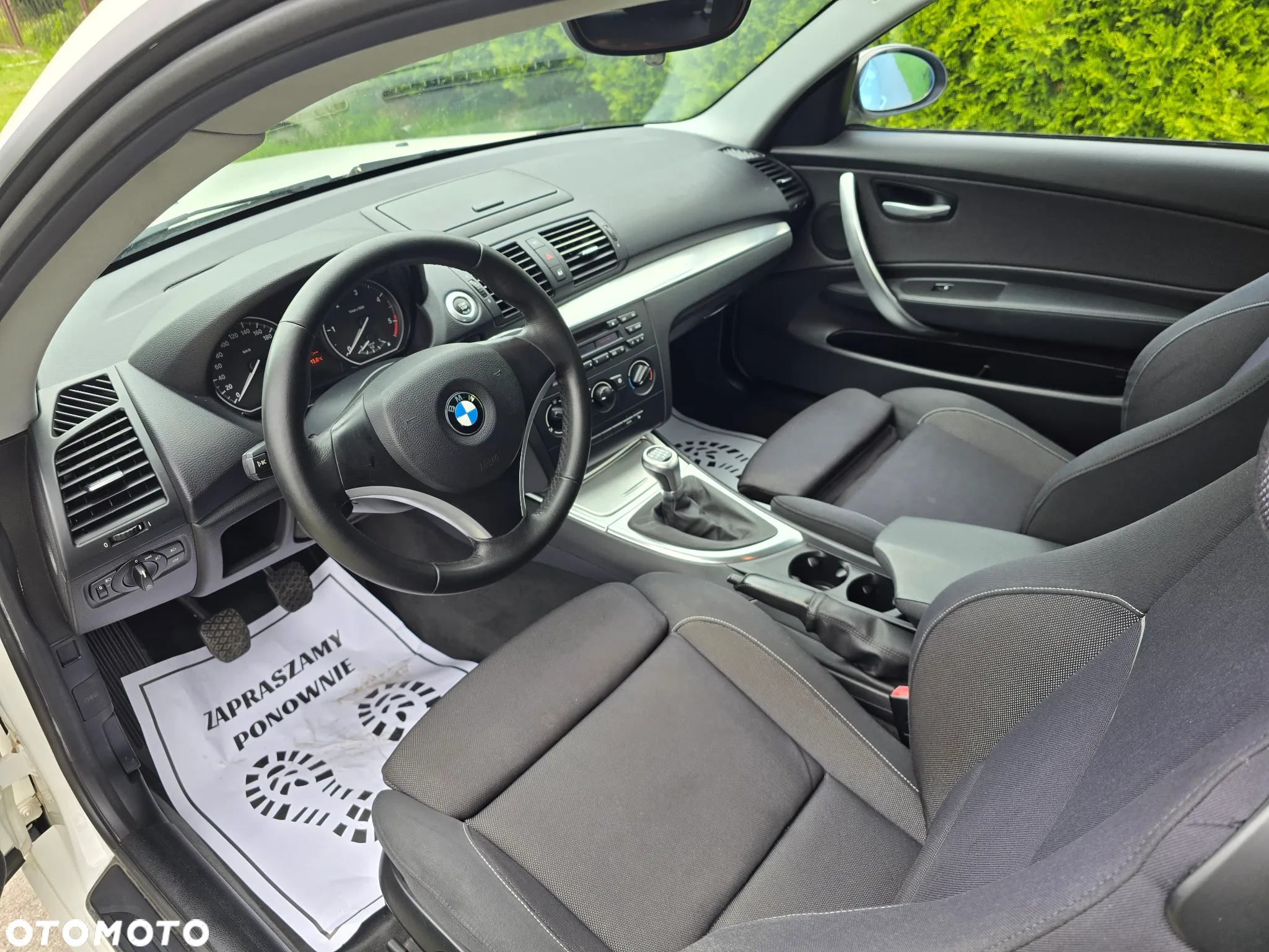 BMW Seria 1 120d - 8