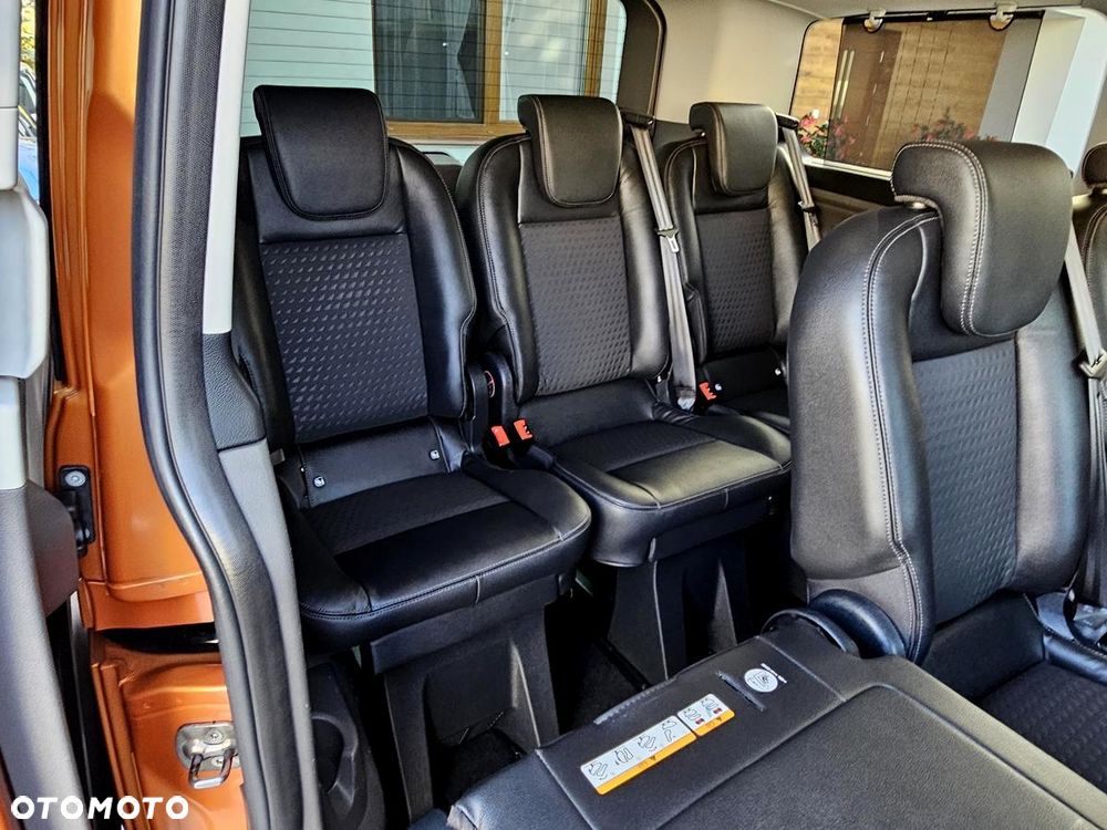 Ford Tourneo Custom 2.0 EcoBlue L1 Titanium X SelectShift - 26
