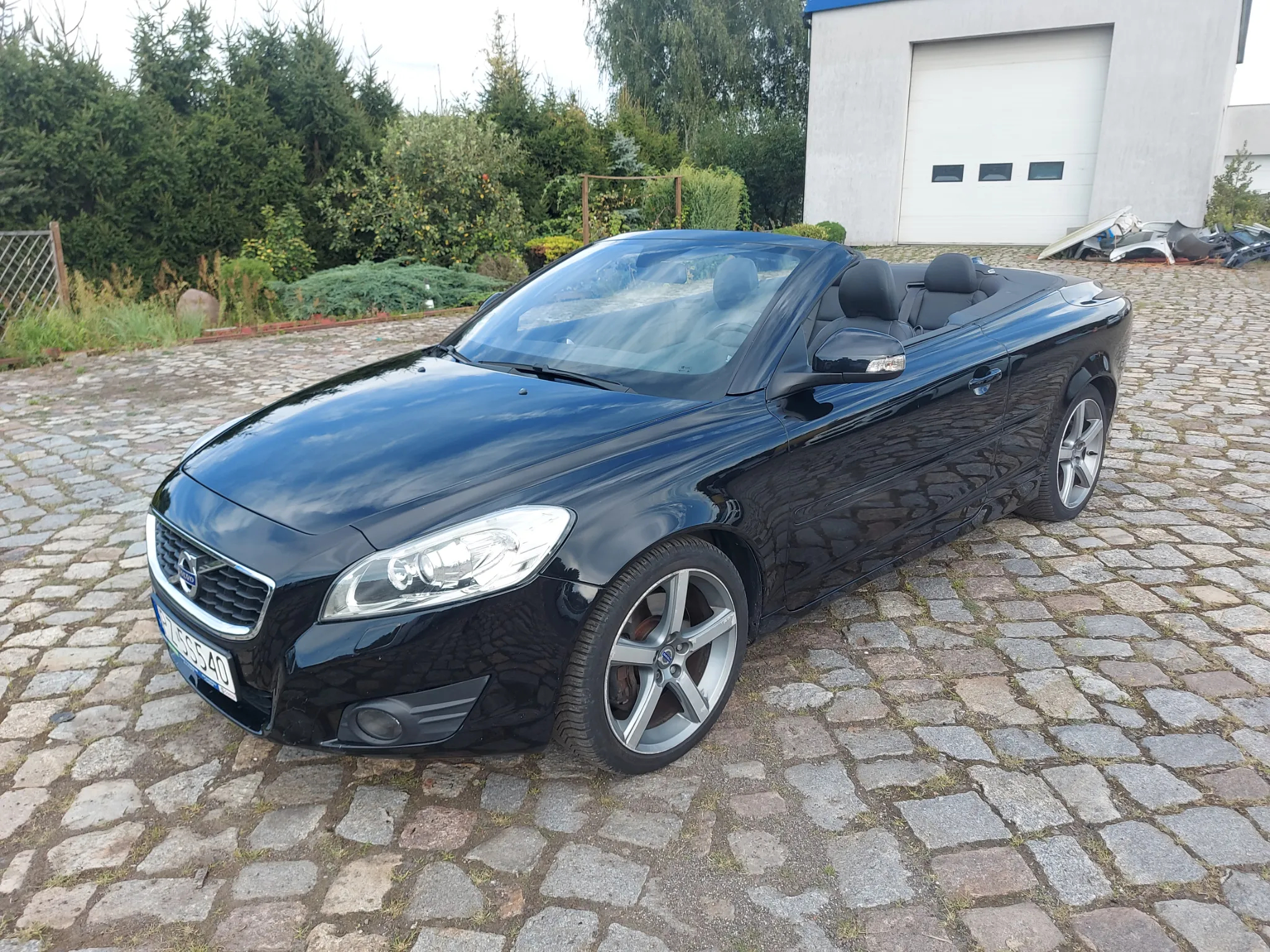 Volvo C70 2.4D5 Kinetic - 2