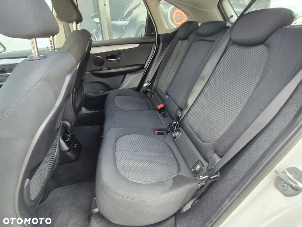 BMW Seria 2 218i Advantage - 35