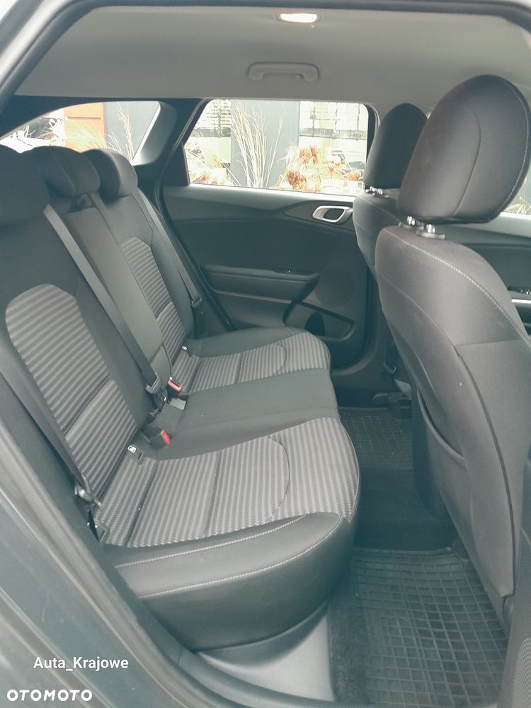 Kia Ceed 1.5 T-GDI M - 28