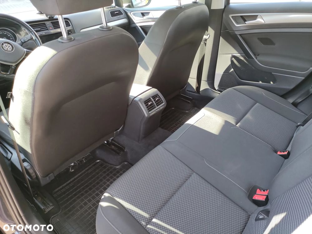 Volkswagen Golf 1.0 TSI BMT Trendline - 18