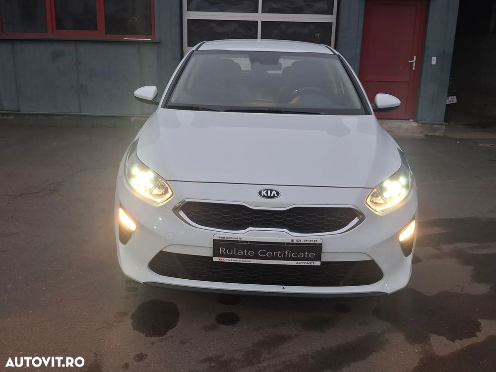 Kia Ceed Cee'd 1.4 GSL Best - 9