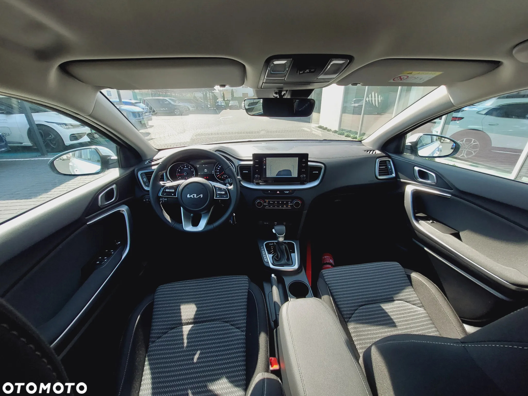 Kia Ceed 1.5 T-GDI M DCT - 11
