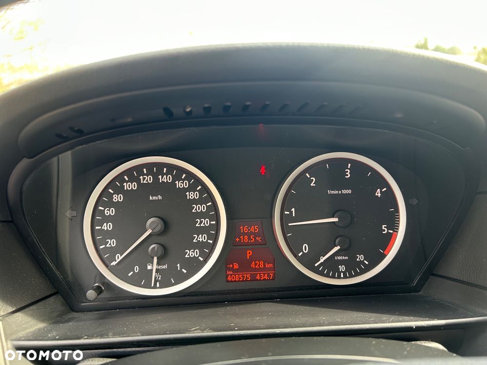 BMW Seria 5 520d - 9