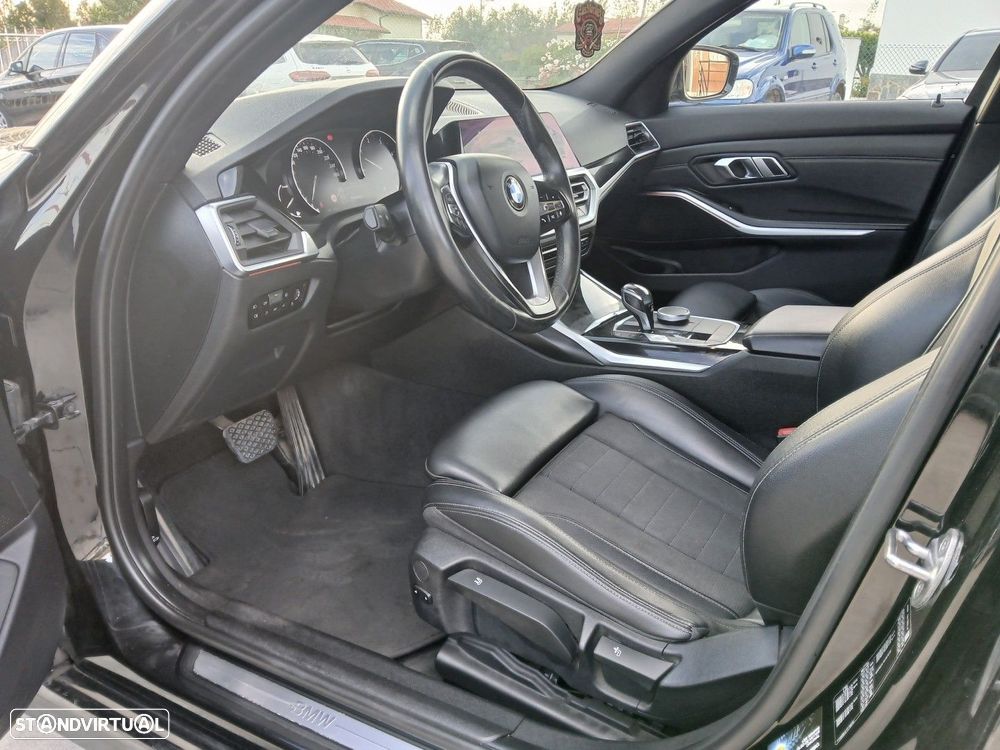 BMW 320 d Auto - 17