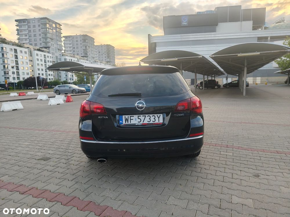 Opel Astra 1.6 T SIDI Sport S&S - 15