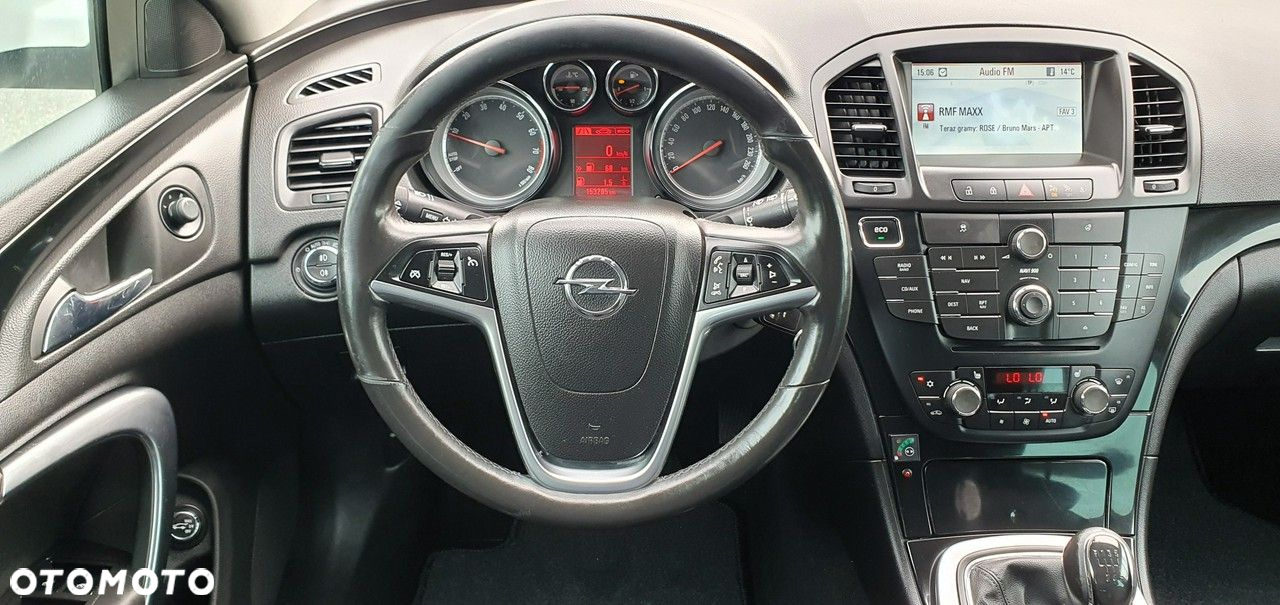 Opel Insignia - 8