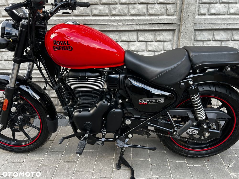 Royal Enfield Meteor - 19