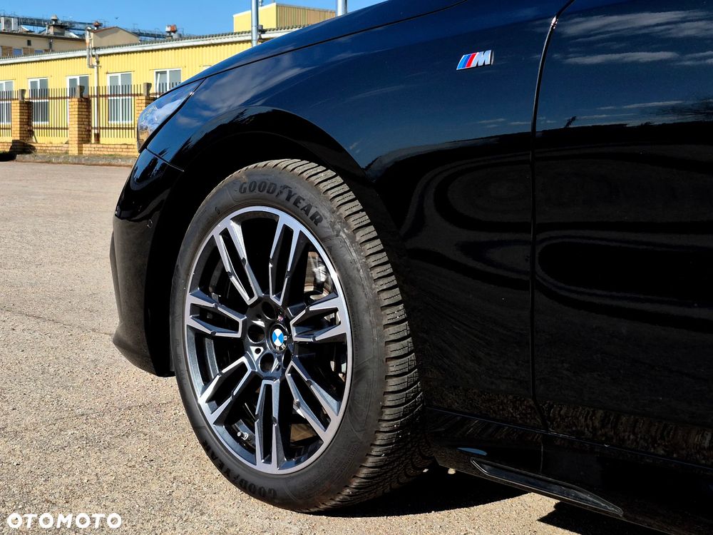BMW Seria 5 520i mHEV M Sport - 31