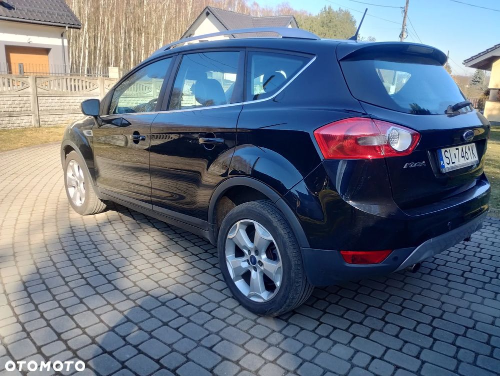 Ford Kuga 2.0 TDCi 4x4 Titanium - 2