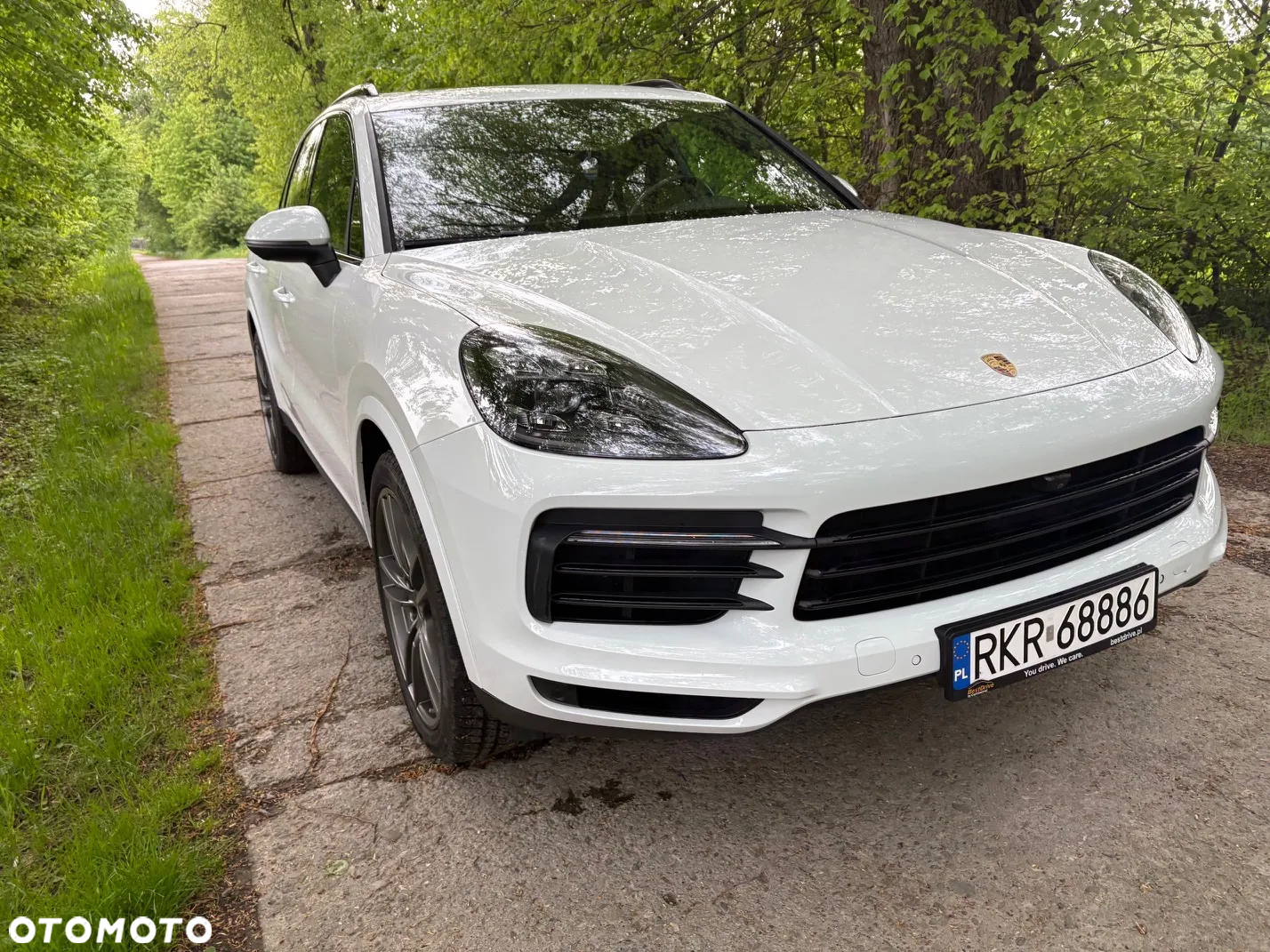 Porsche Cayenne Platinum Edition - 2