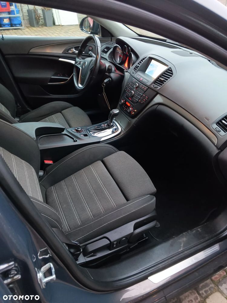 Opel Insignia 2.0 CDTI Cosmo - 11