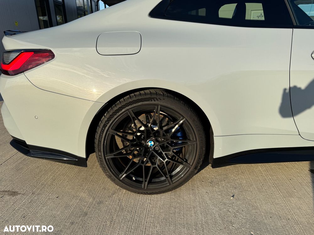 BMW M4 - 33