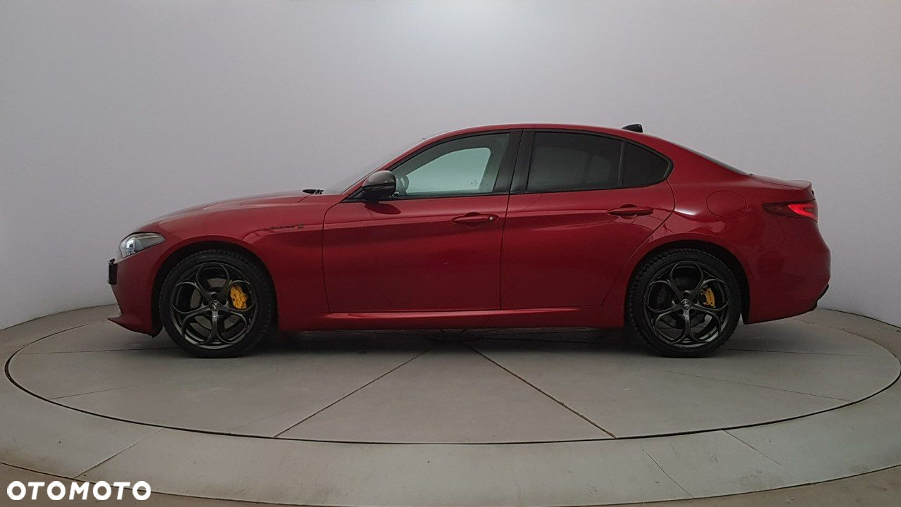 Alfa Romeo Giulia - 4