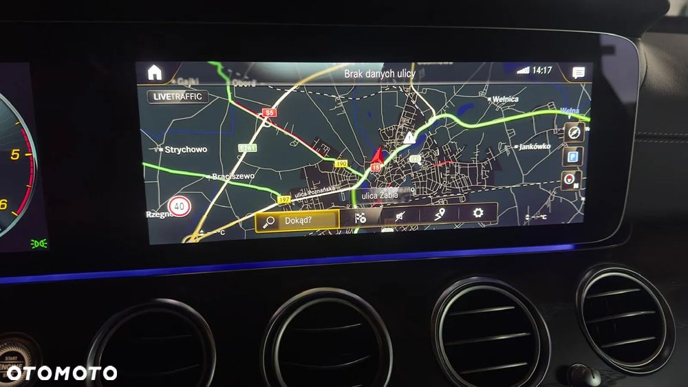 Mercedes-Benz Klasa E 300 d 4Matic 9G-TRONIC AMG Line - 21